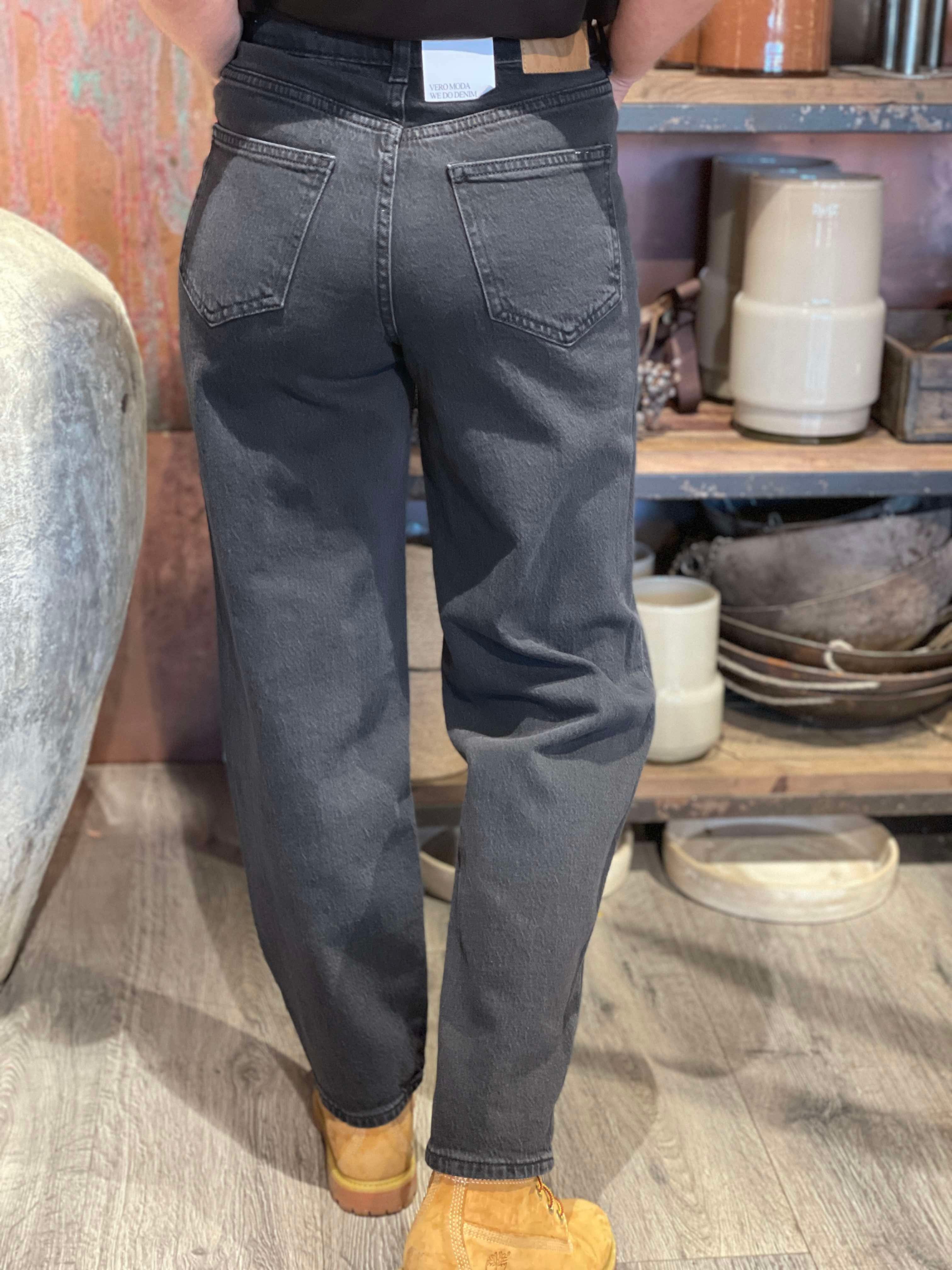 VMTESSA mom jeans - Dark Grey Denim
